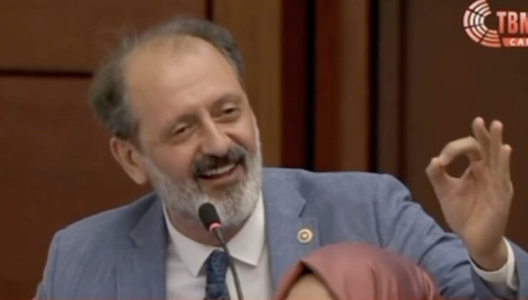 AK Partili Yücel Arzen Hacıoğulları, Leman’a reaksiyon olarak TBMM’de salavat getirdi