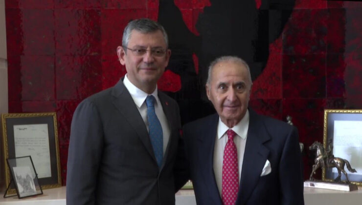 Barış Yarkadaş’tan CHP’lilere: Gülen ile kapalı görüşen Hikmet Çetin neden yanınızda