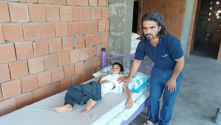 Bartın’da bahçede oynayan çocuğa yorgun mermi isabet etti