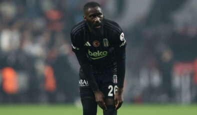 Beşiktaş’ta Arthur Masuaku ile yollar ayrıldı