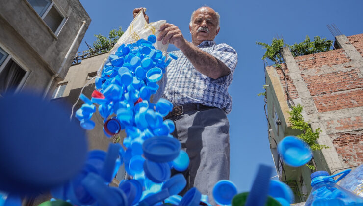 Bursa’da 3 yılda 2 milyon kapak toplayarak gereksinim sahiplerine takviye oldu