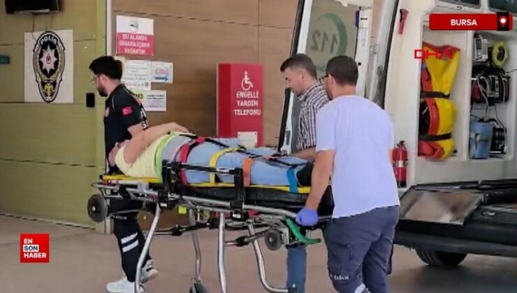 Bursa’da mobilya fabrikasında suntaların altında kalan personel yaralandı