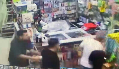 Bursa’da zelzele anları kameralara yansıdı