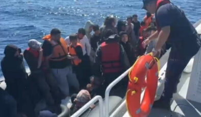 Çanakkale’de Yunanistan’ın vefata ittiği göçmenler kurtarıldı