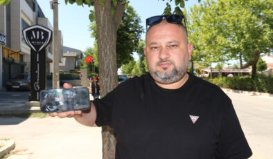 CHP’li lidere yaptığı karikatür yüzünden ceza almıştı: LeMan’ı savunanlara reaksiyon gösterdi