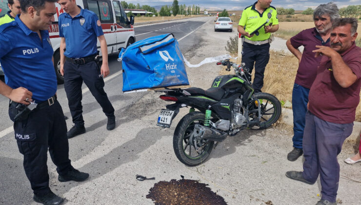 Çorum’da araba ile motosiklet çarpıştı