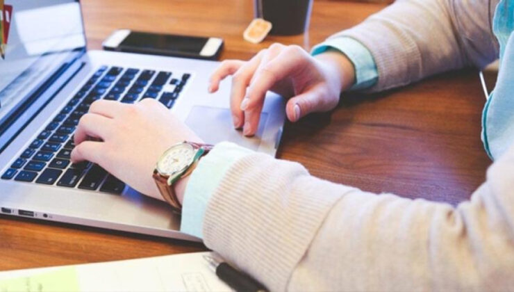 Dijital Mecralar Komisyonu’ndan “Bilgilendirme Hattı” atılımı