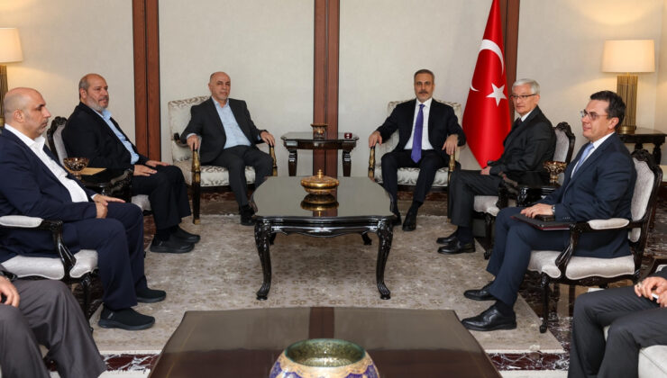 Dışişleri Bakanı Fidan, Hamas heyetiyle görüştü