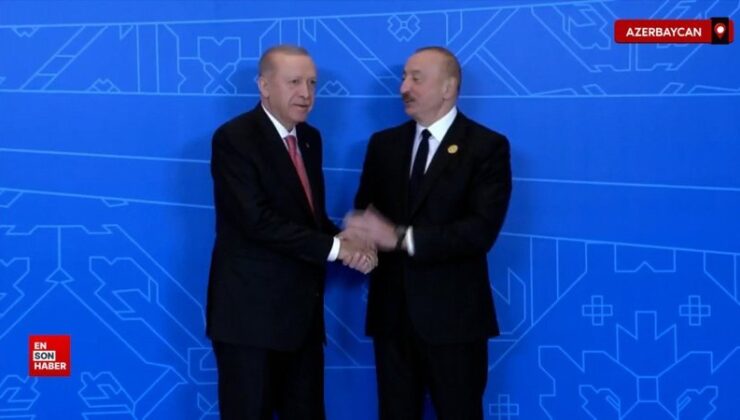 Erdoğan, Ekonomik İşbirliği Doruğu için Hankendi’de