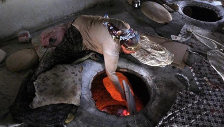 Erzincan’da sıcakta yapılan tandır lavaşı sofralar süslüyor