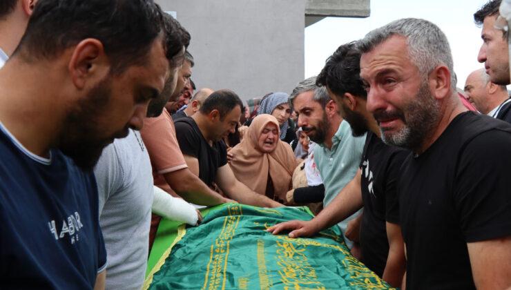 Erzurum’da taş ocağındaki göçükte ölen 3 çalışana veda