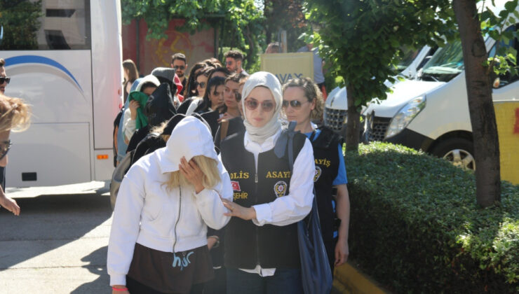 Eskişehir’de masaj salonlarına fuhuş operasyonu: 19 gözaltı