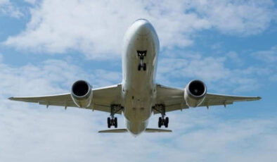 FBI’dan kritik ikaz: Bilgisayar korsanları uçakları amaç alıyor