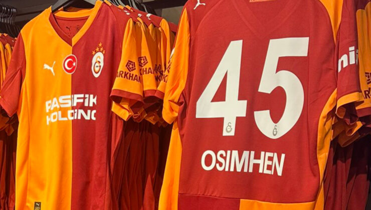 Galatasaray’da Victor Osimhen formaları da satışta
