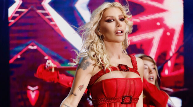 İrem Derici ile Melih Kunukçu aşkı bitti!  Toplumsal medyadan birbirlerini sildiler