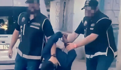 İstanbul’da bir kafeyi kurşunladıkları anı paylaşan saldırganlar yakalandı