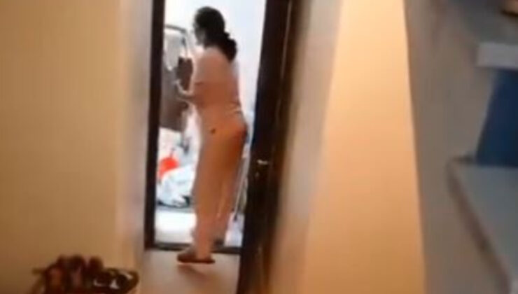 İstanbul’da iki bayanın ‘ortak alan’ tartışması: Pazar otomobilini dışarı attı