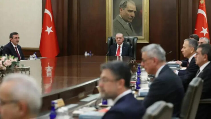 Kabine yarın toplanıyor