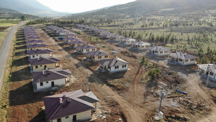 Kahramanmaraş’ta köy afet konutlarının imalinde sona gelindi