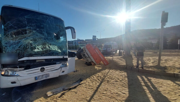 Kırıkkale’de yolcu otobüsü ile traktör çarpıştı