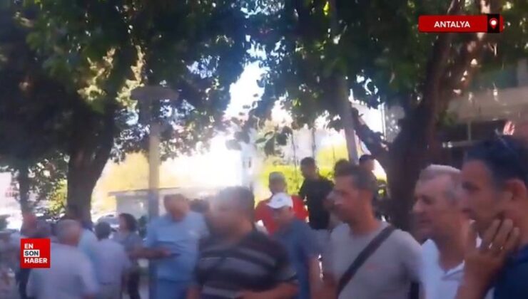 Manavgat’taki rüşvet açığa çıktı: Dayanak için belediye önüne akın ettiler
