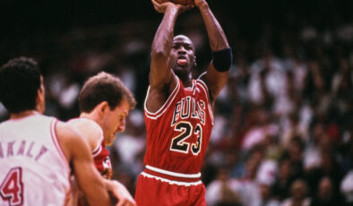 Micheal Jordan çaylak kartı rekor bedelle satıldı