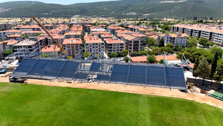 Muğla Atatürk Stadyumu’nda yeni tribün inşaatı sürüyor