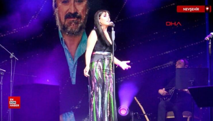 Müzikçi Zara, sahnede Volkan Konak’ı andı