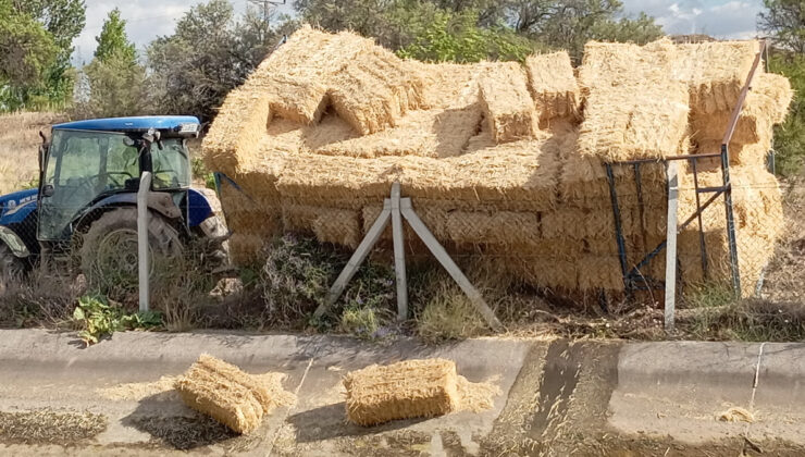 Nevşehir’de traktörün römorkundaki çalışanlar sulama kanalına düştü