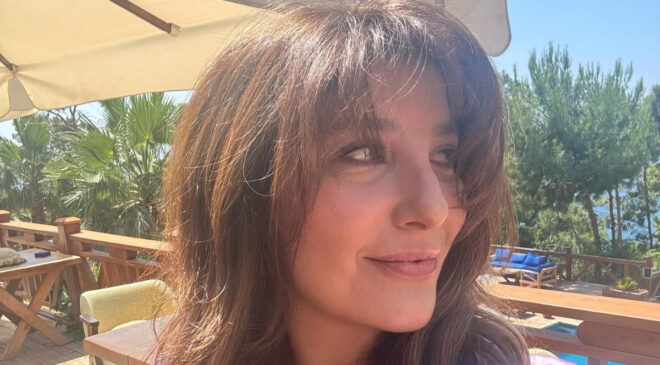 Oyuncu Şebnem Bozoklu’nun kamera ardını paylaşımı! “Herkes üstsüz”