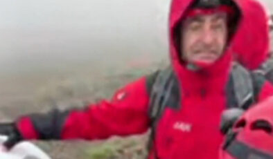 Rize’ye iniş yaparken kırıma uğrayan uçağın enkazının bulunma anı