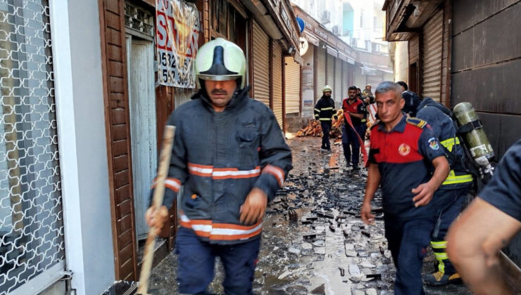 Şanlıurfa’da havai fişek deposunda yangın