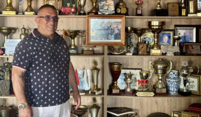 Yağlı güreşin efsanesi Ahmet Taşçı, ‘ahlı kemer’ için başpehlivan Zeybek’e helallik verdi