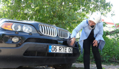 ’06 RTE 06′ plakalı araç Giresun sokaklarında ilgi odağı oldu