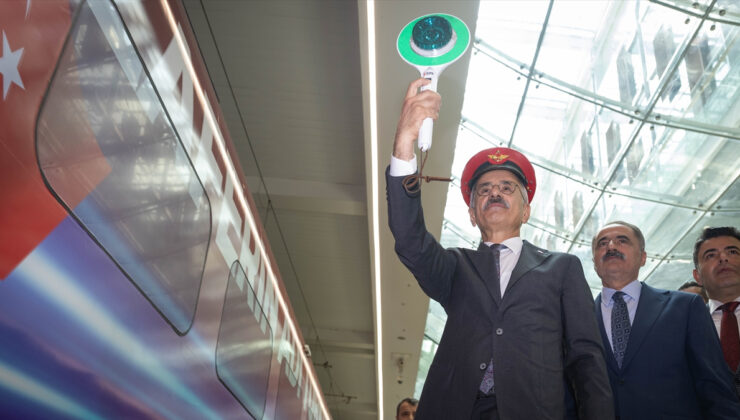 Abdulkadir Uraloğlu: 15 Temmuz Demokrasi ve Birlik Treni millet iradesini taşıyacak