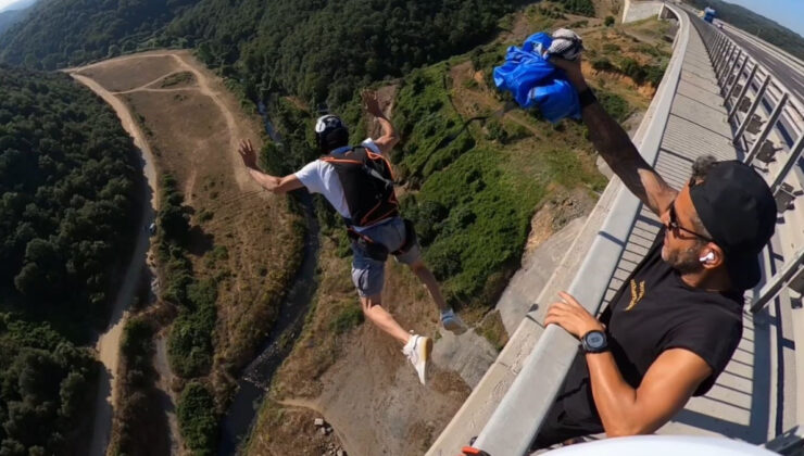 Adrenalin tutkunu küme 86 metrelik viyadükten atladı