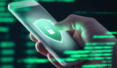 Akıllı telefon güvenliğini programsız artırmanın 5 tesirli yolu