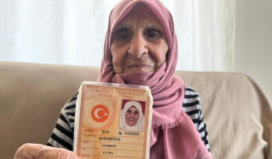 Antalya’da 101 yaşında olan bayan torununun torununu görmeyi başardı