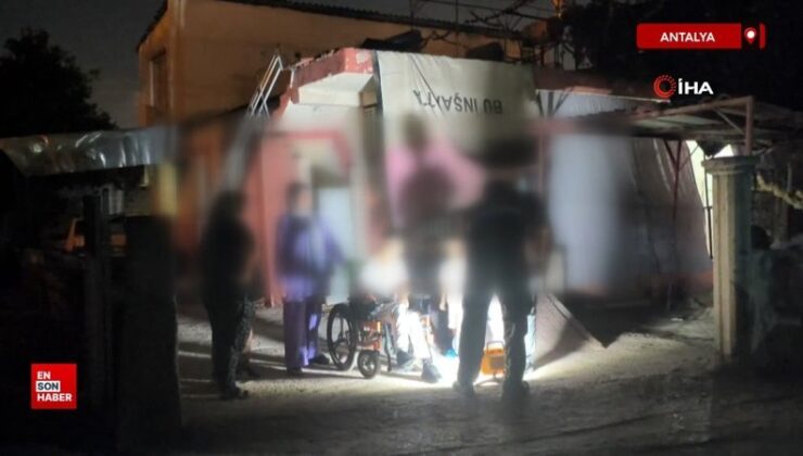 Antalya’da çıkan tartışmada kendi silahından çıkan kurşunla yaralandı