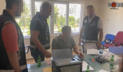 Antalya’da rüşvet operasyonu: 2’si müfettiş 3 kişi tutuklandı