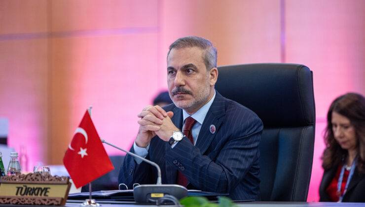 Bakan Fidan, Türkiye-ASEAN Sektörel Diyalog İştiraki Üçlü Toplantısı’nda konuştu