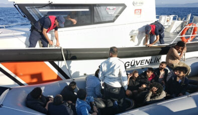 Balıkesir’de 16 kaçak göçmen yakalandı
