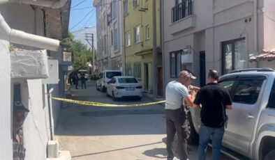 Balıkesir’de polis memurunu bıçaklayan şahıs vurularak yakalandı