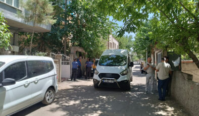 Batman’da bir şahıs, eşini ve iki kızını bıçakla yaraladı