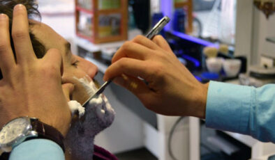 Berberler artırım yaptı: Saç, sakal, ense tıraşı…İşte yeni fiyatlar!