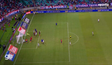 Brezilyalı futbolcu Hulk’un kornerden attığı enfes gol