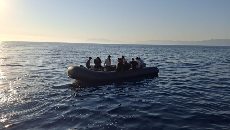 Çanakkale’de 23 kaçak göçmen kurtarıldı