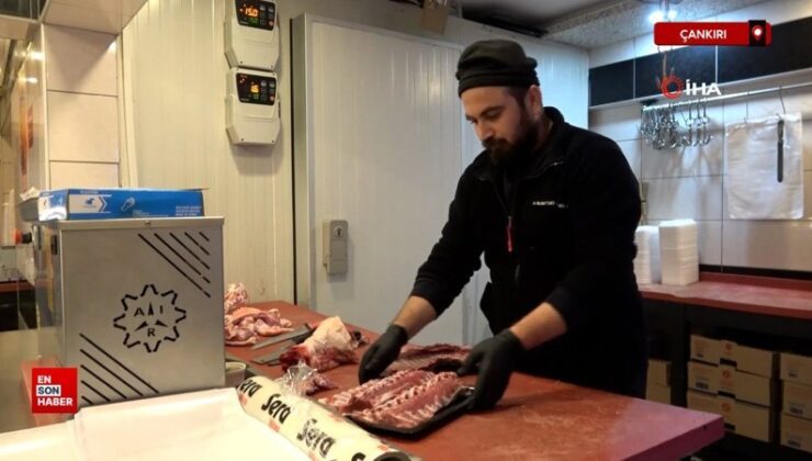 Çankırı’da Et fiyatlarındaki düşüşle ilgili üreticilerden ikaz: “Kesim fiyatına alınan etlere dikkat edilmeli”