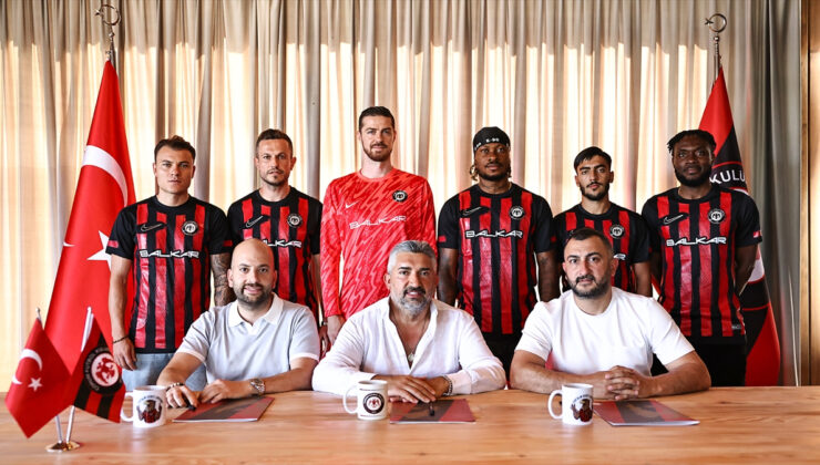 Çorum FK, 6 futbolcuyla kontrat imzaladı