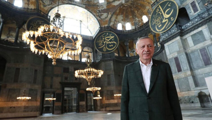 Cumhurbaşkanı Erdoğan’dan Ayasofya Camii paylaşımı
